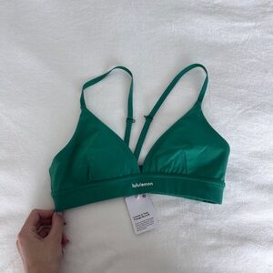Lululemon bra